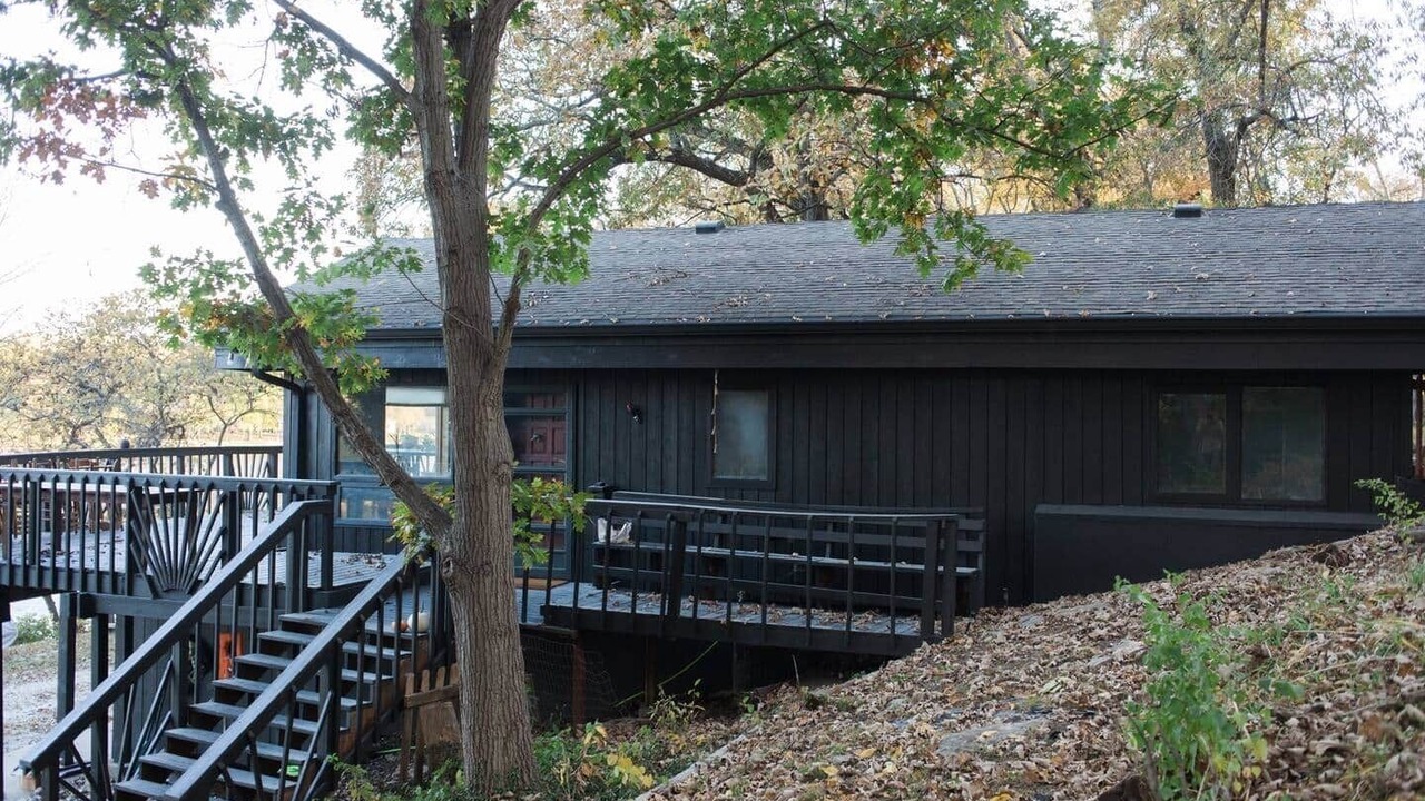 Photo of Outdoor in Crystal Lakes
