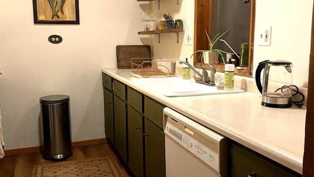 Photo of Kitchen in Crystal Lakes