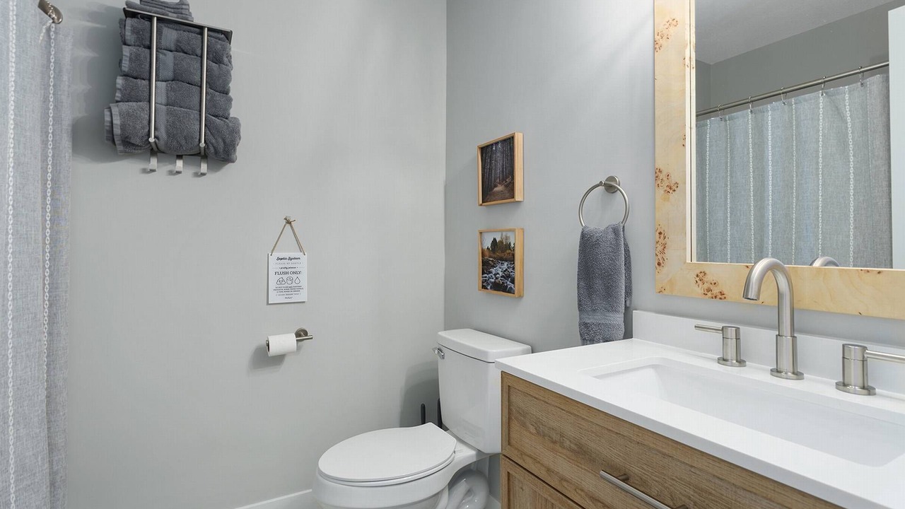 Photo of Bathroom in Clay County