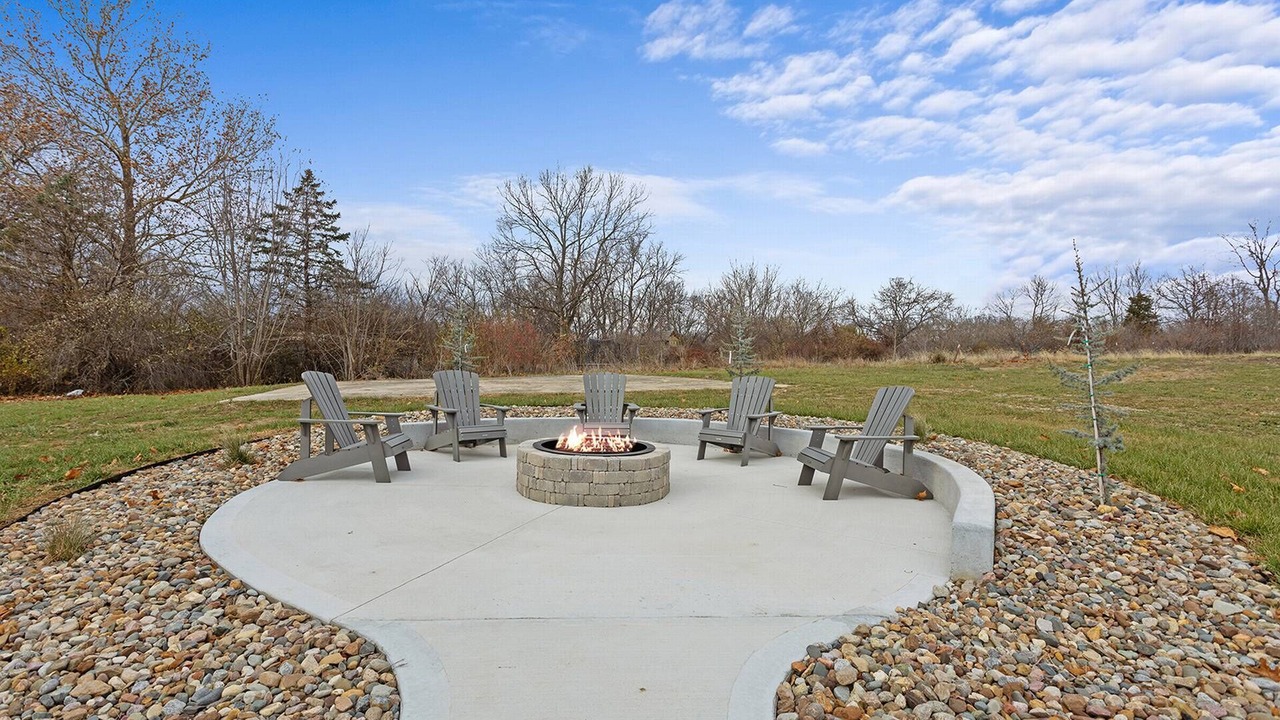 Photo of Outdoor in Clay County