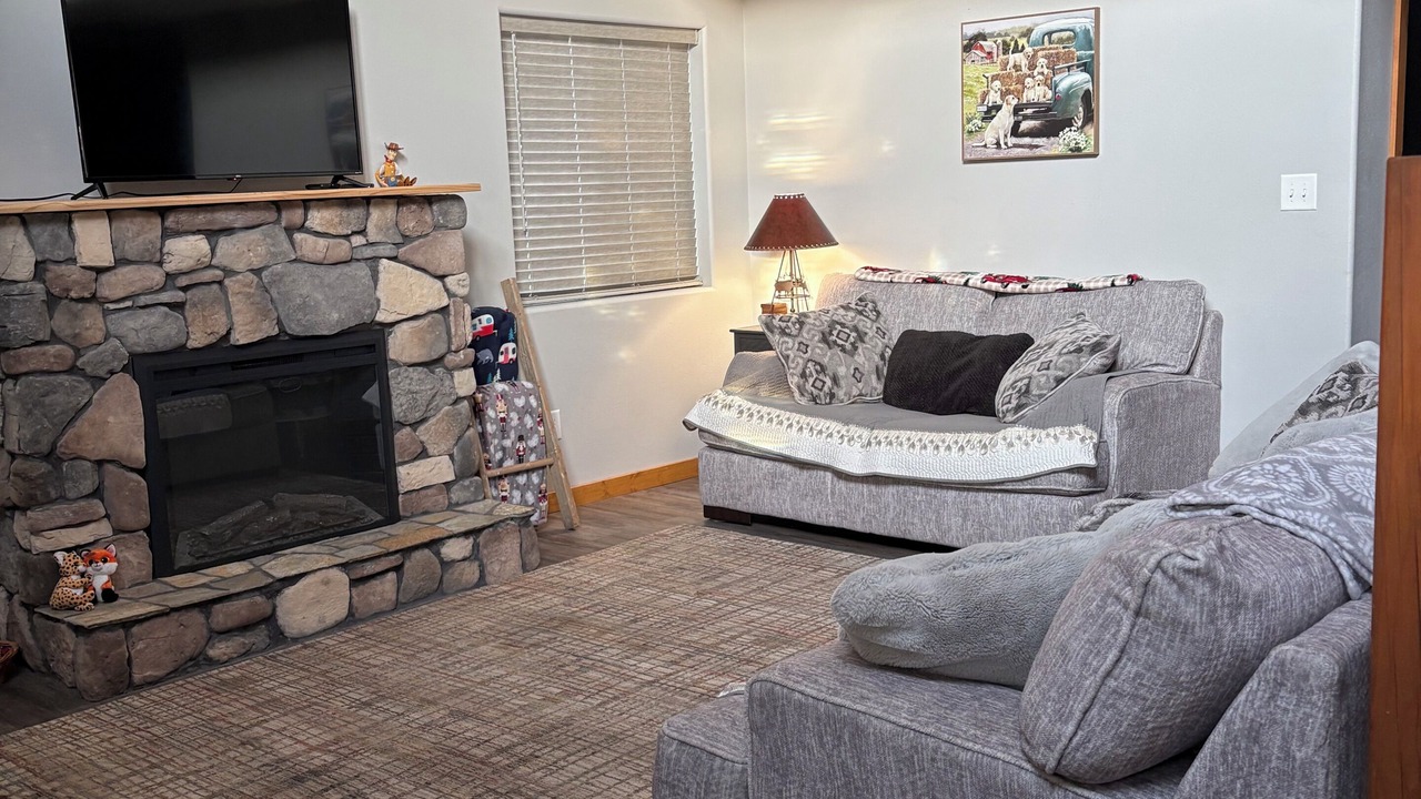 Photo of Livingroom in McCook