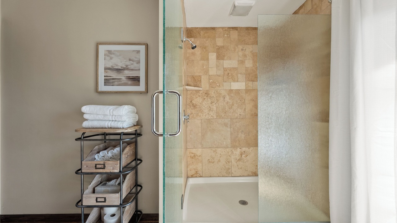 Photo of Bathroom in Merriam
