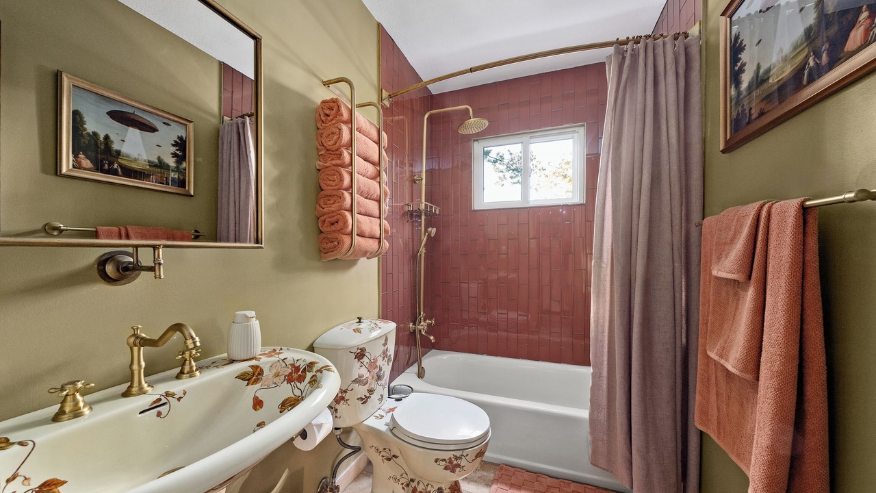 Photo of Bathroom in Merriam