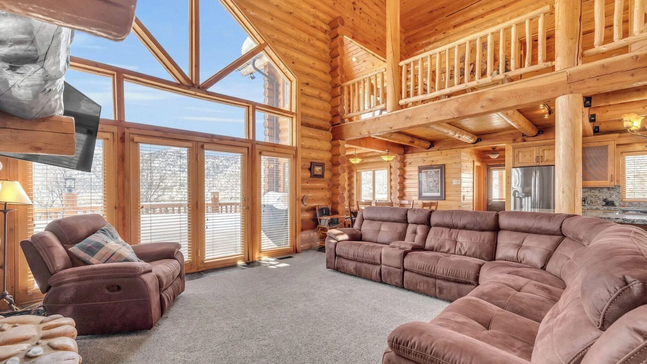 Photo of Livingroom in Timber Lakes