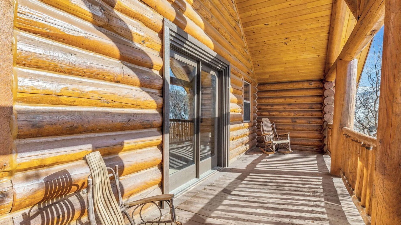 Photo of Patio Balcony in Timber Lakes