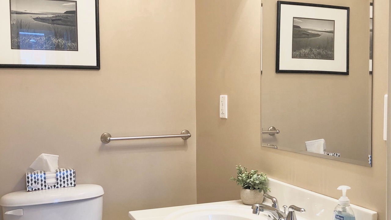 Photo of Bathroom in Paola