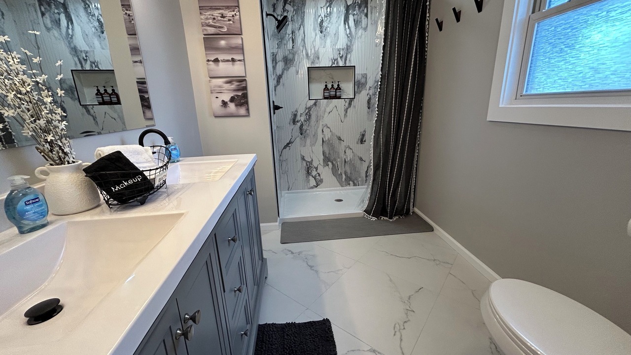 Photo of Bathroom in Raytown