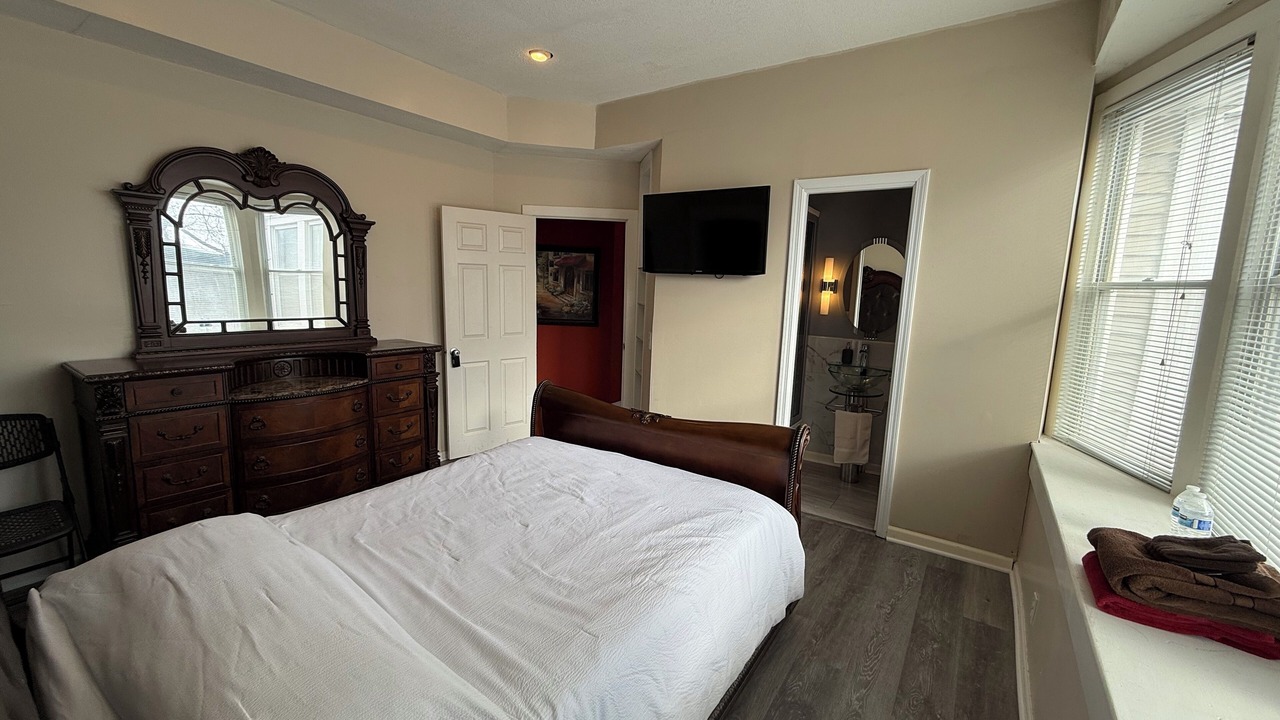 Photo of Bedroom in Hanover Place