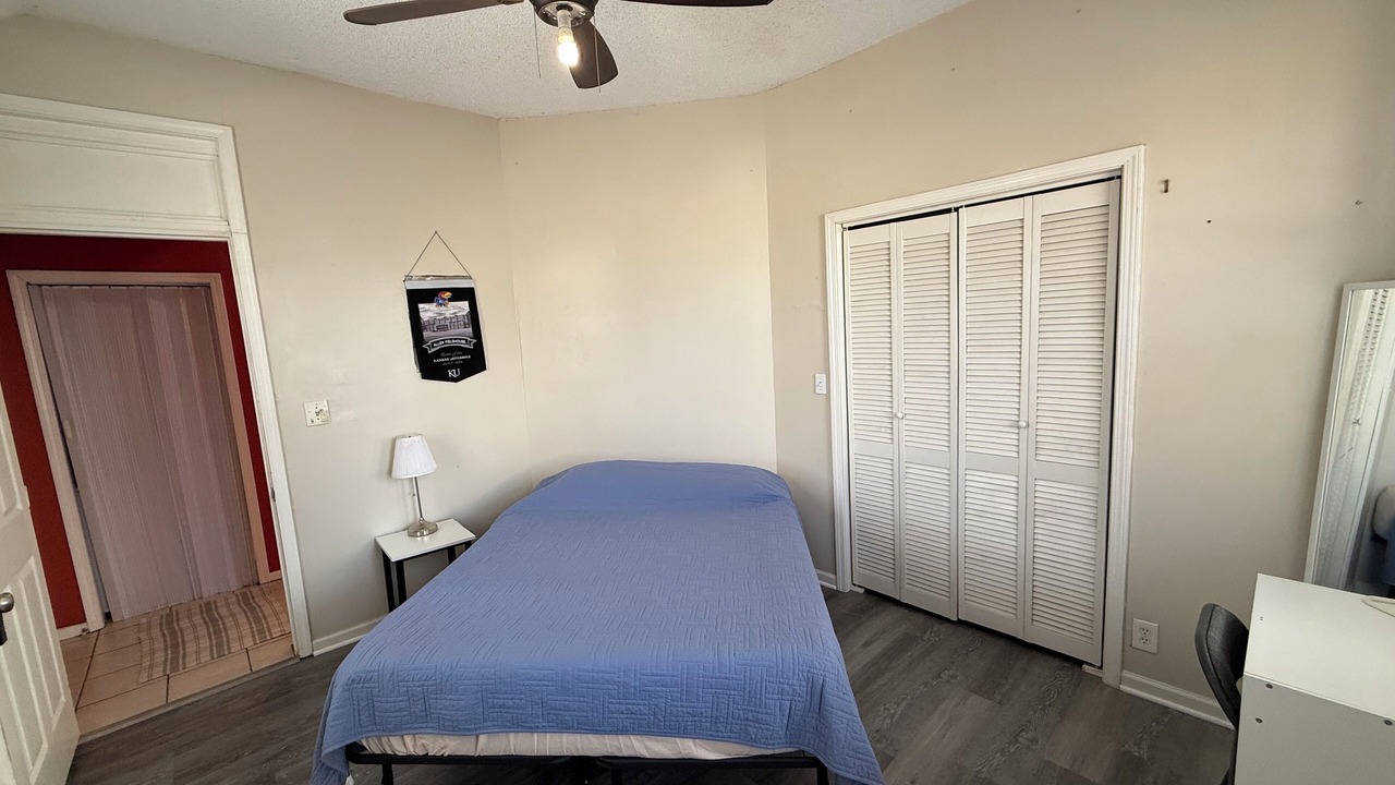 Photo of Bedroom in Hanover Place