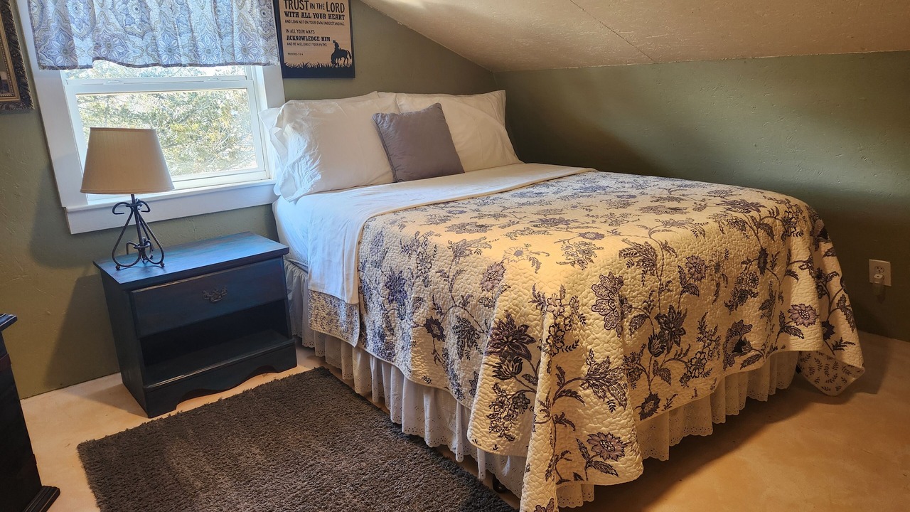 Photo of Bedroom in Payne County