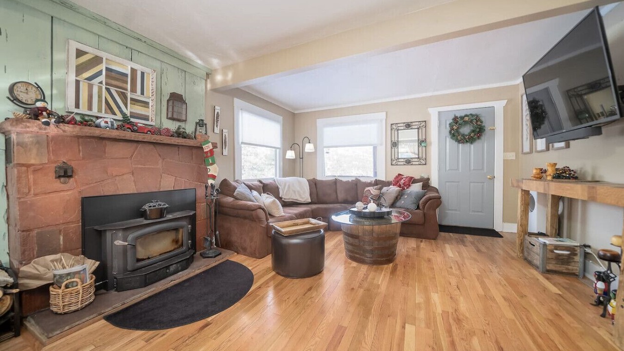 Photo of Livingroom in Estes Park