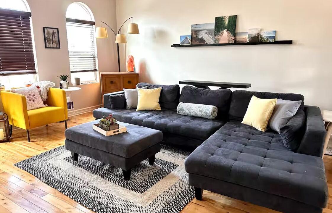 Photo of Livingroom in Little Italy
