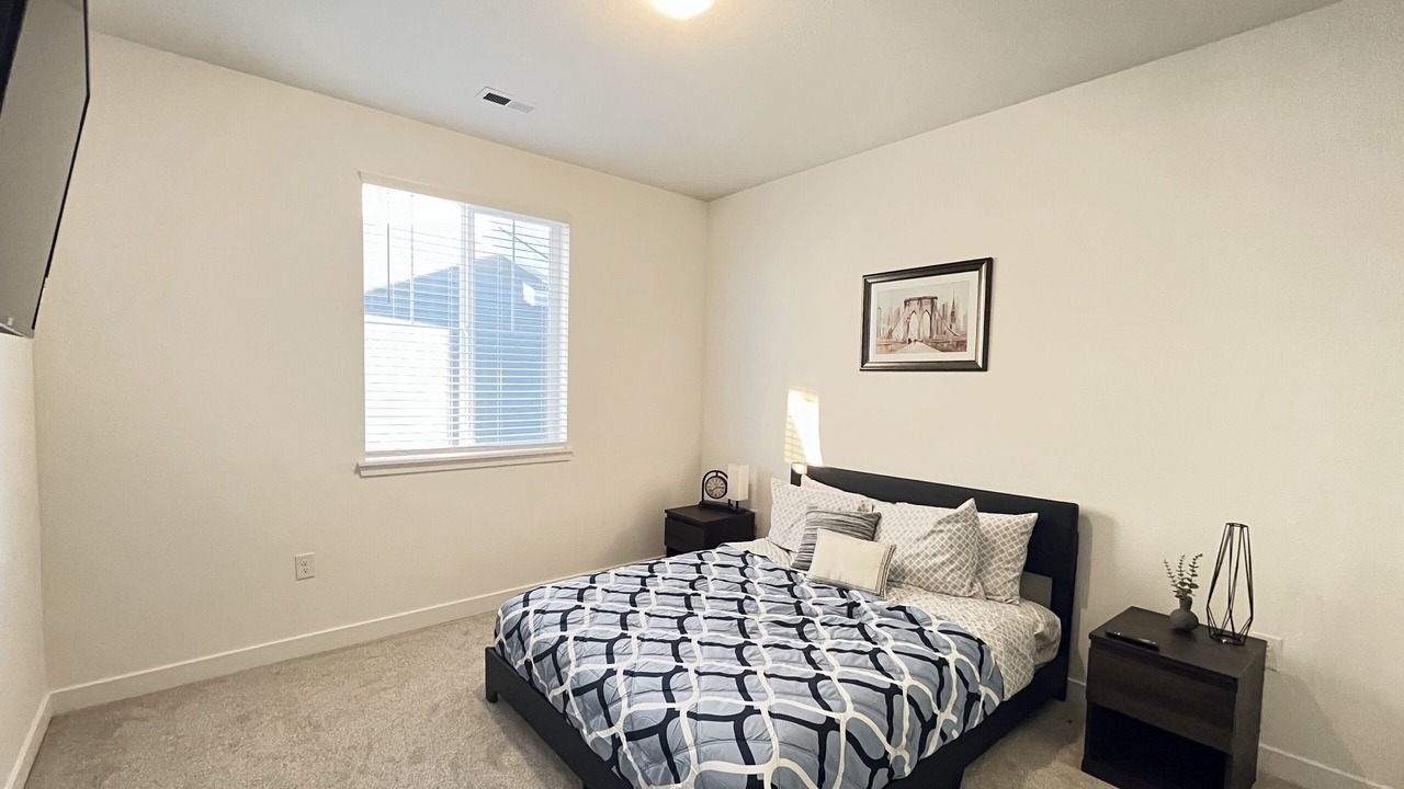 Photo of Bedroom in Erie