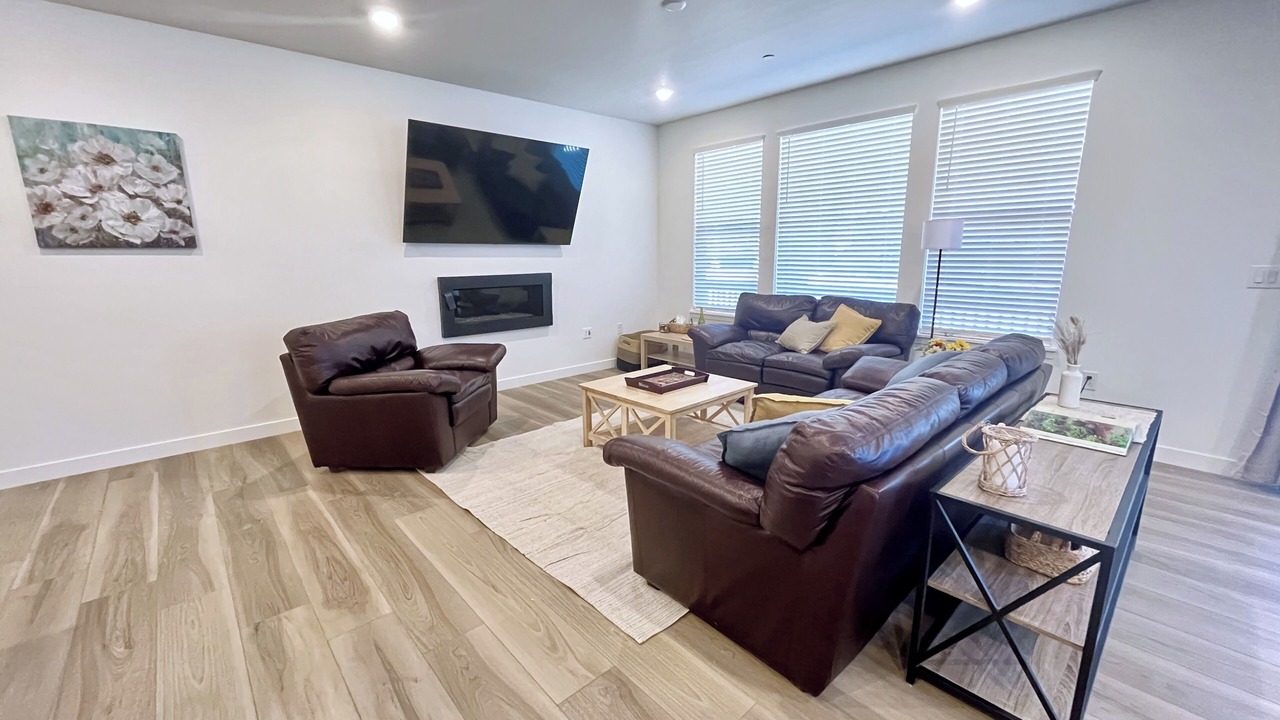 Photo of Livingroom in Erie