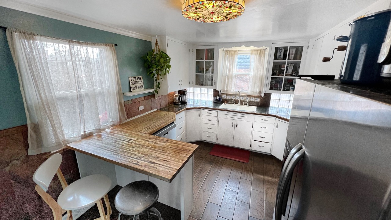 Photo of Kitchen in Barnum West