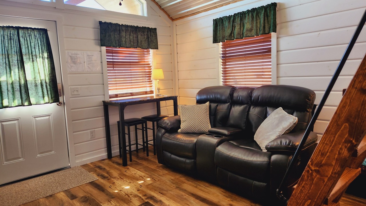 Photo of Livingroom in Payne County