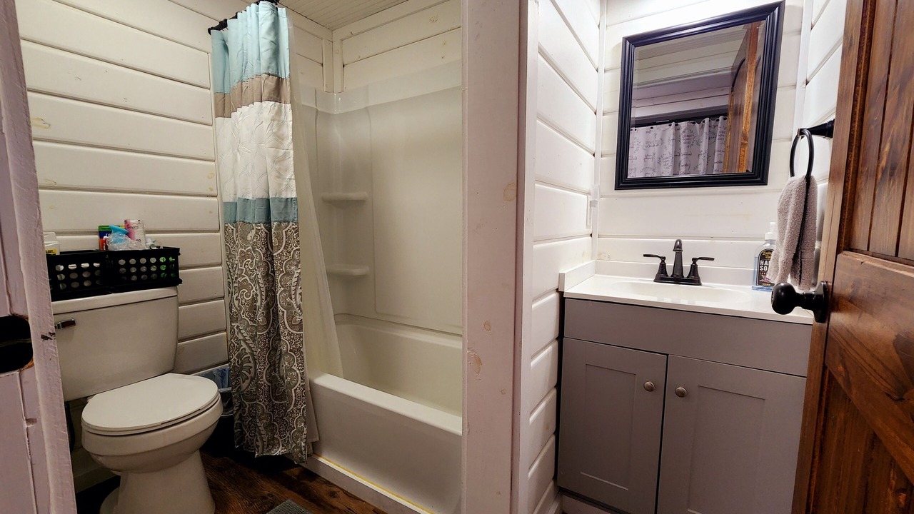 Photo of Bathroom in Payne County