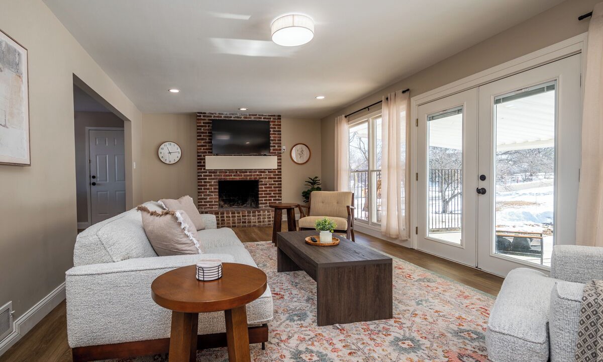 Photo of Livingroom in Pauline
