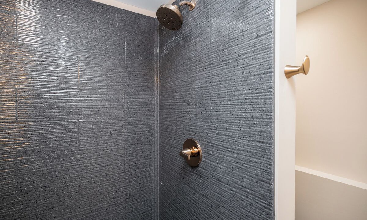 Photo of Bathroom in Pauline