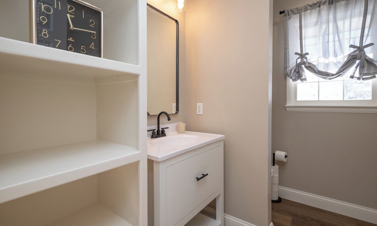 Photo of Bathroom in Pauline