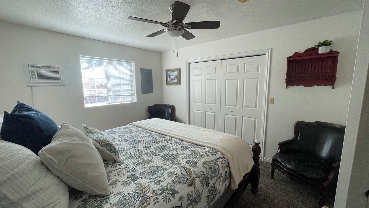 Photo of Bedroom in Glendale