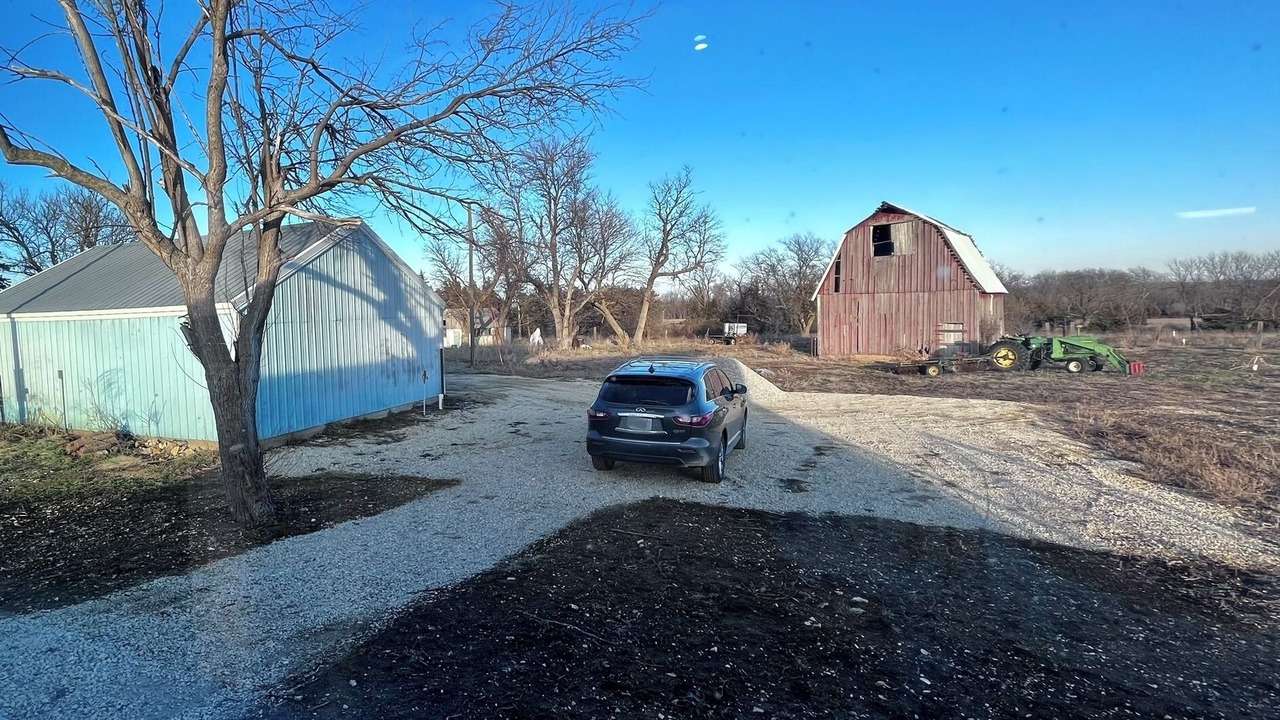 Photo of Outdoor in Burdick