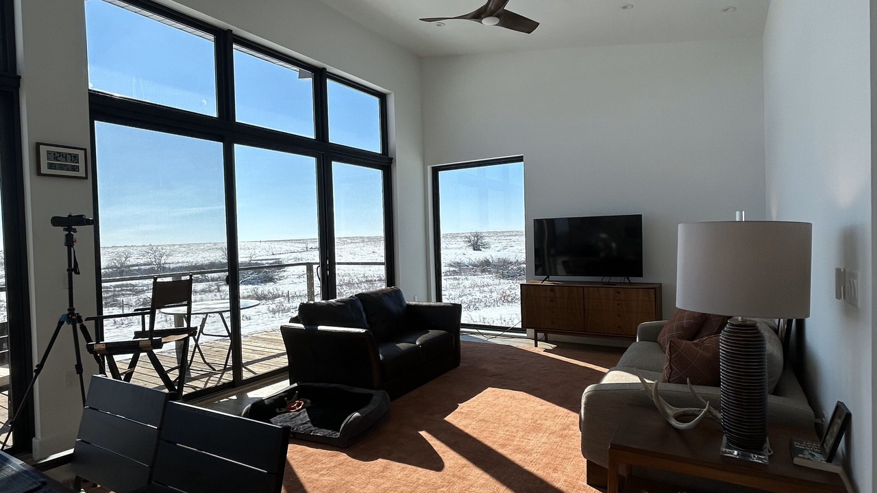Photo of Livingroom in Burdick