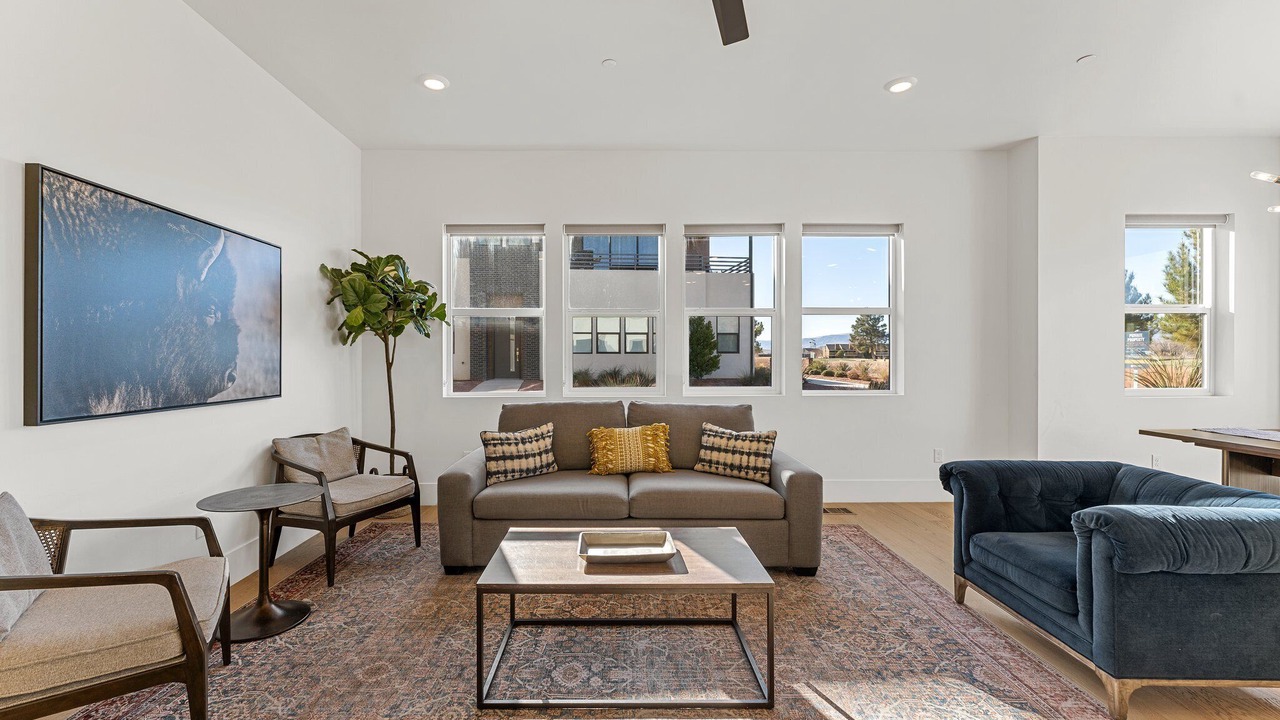 Photo of Livingroom in Bloomington