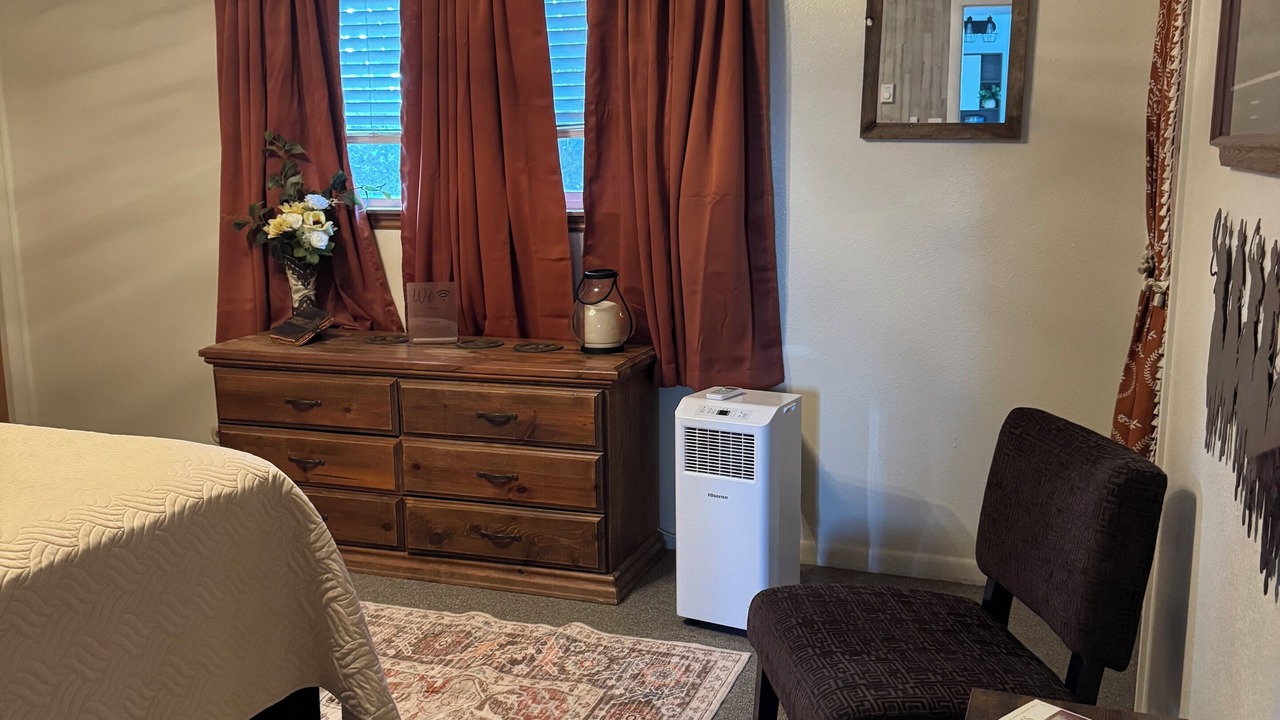 Photo of Bedroom in Vernal