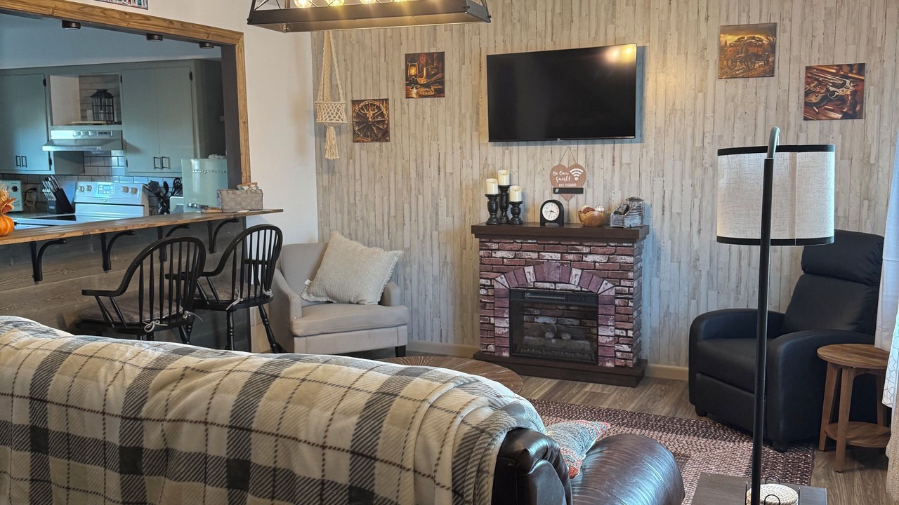Photo of Livingroom in Vernal