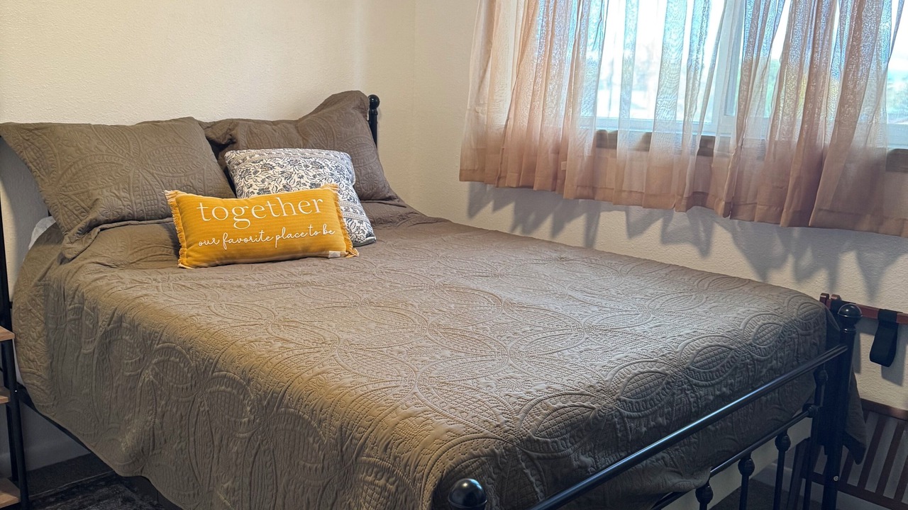 Photo of Bedroom in Vernal