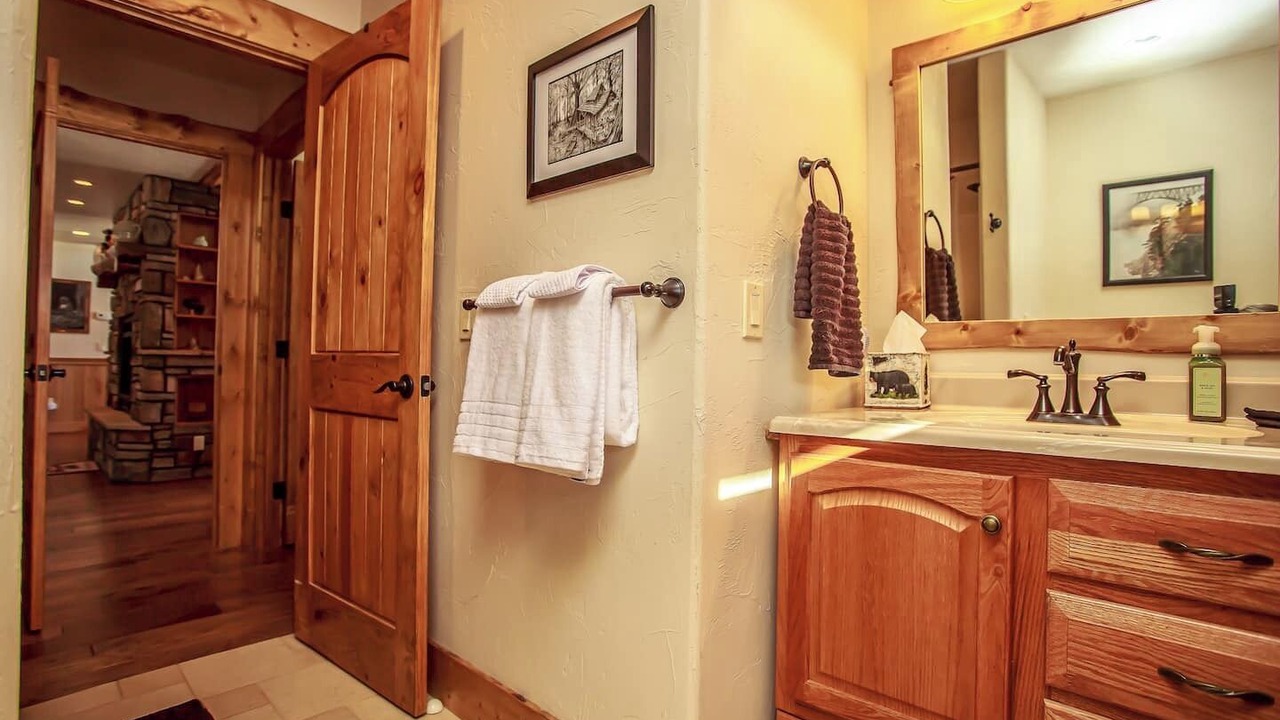Photo of Bathroom in San Juan River Village