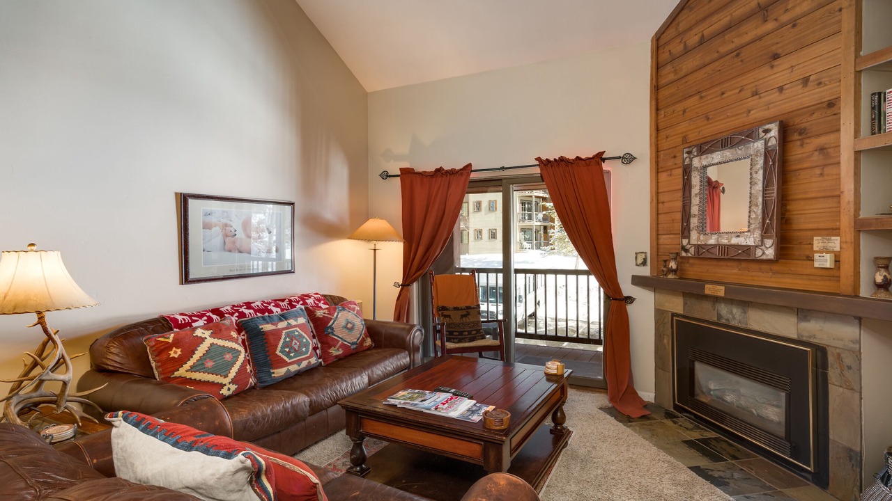 Photo of Livingroom in Steamboat Springs
