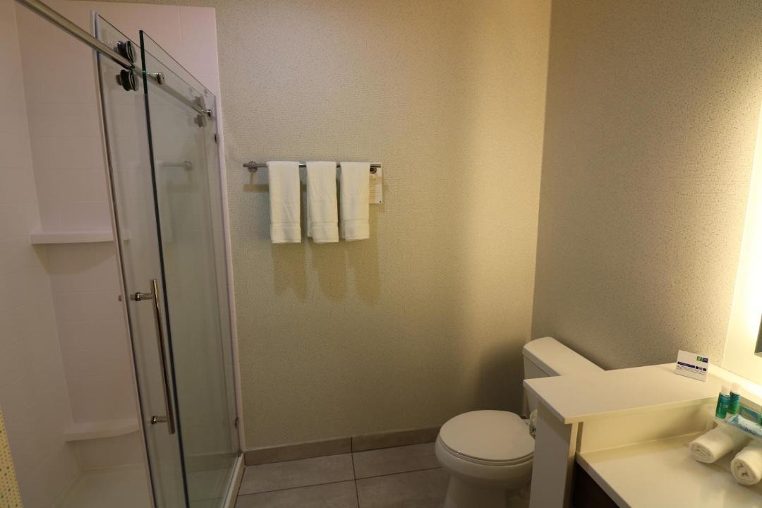 Photo of Bathroom in Coffeyville