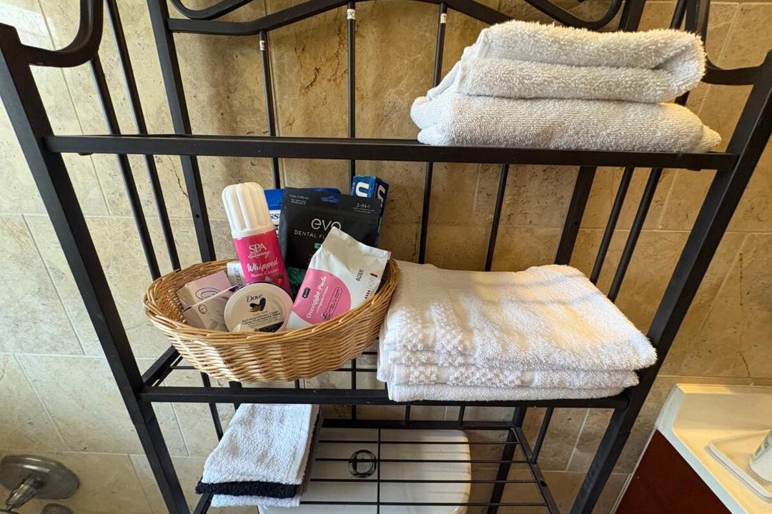 Photo of Bathroom in Pauline