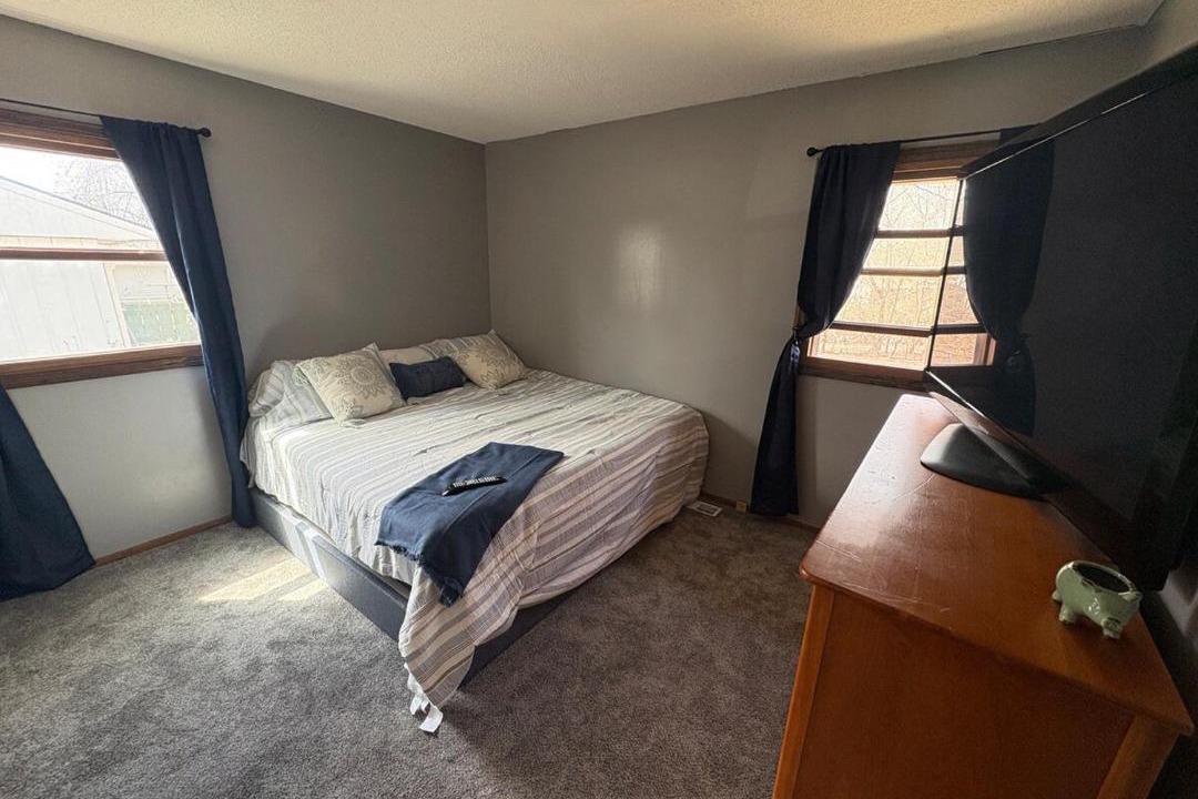 Photo of Bedroom in Pauline