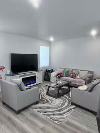 Photo of Others in Aurora