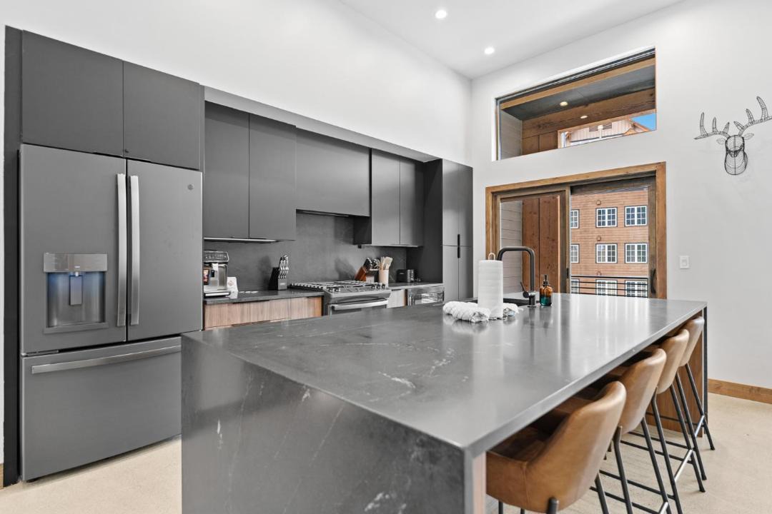 Photo of Kitchen in River Run