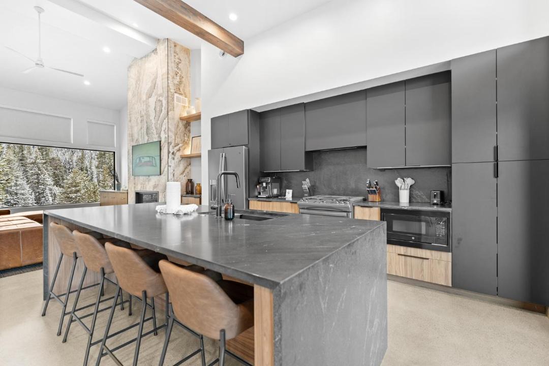 Photo of Kitchen in River Run