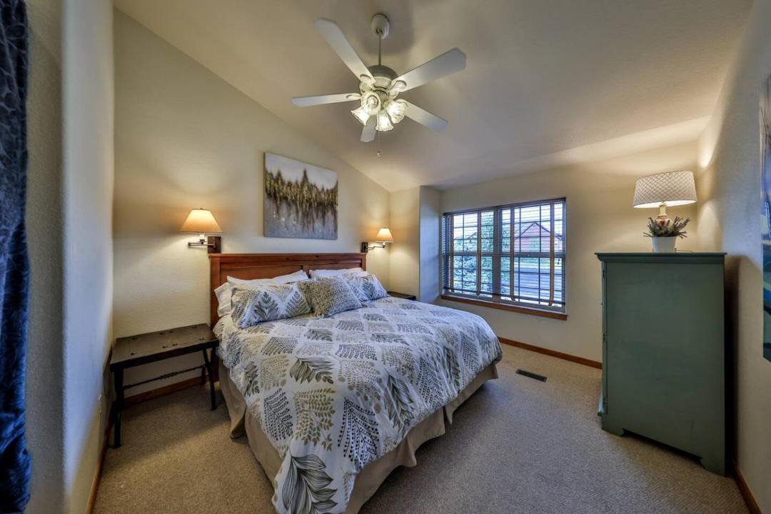 Photo of Bedroom in Pole Creek