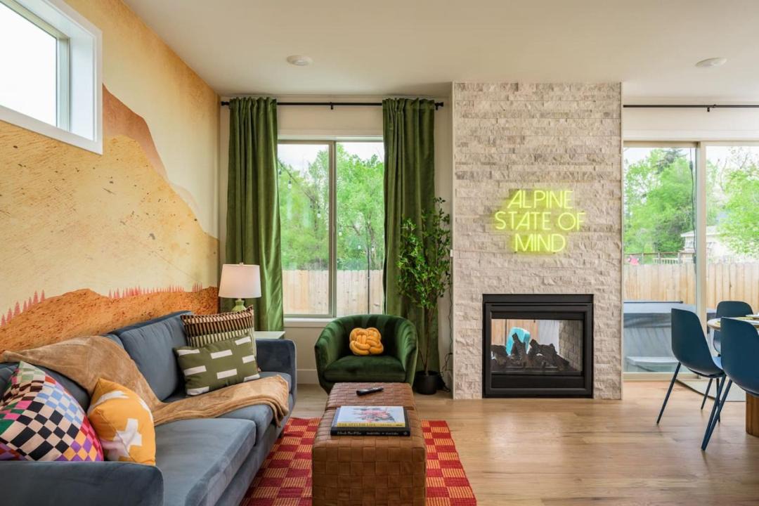 Photo of Livingroom in Berkley