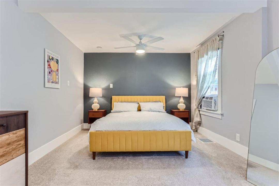 Photo of Bedroom in Englewood