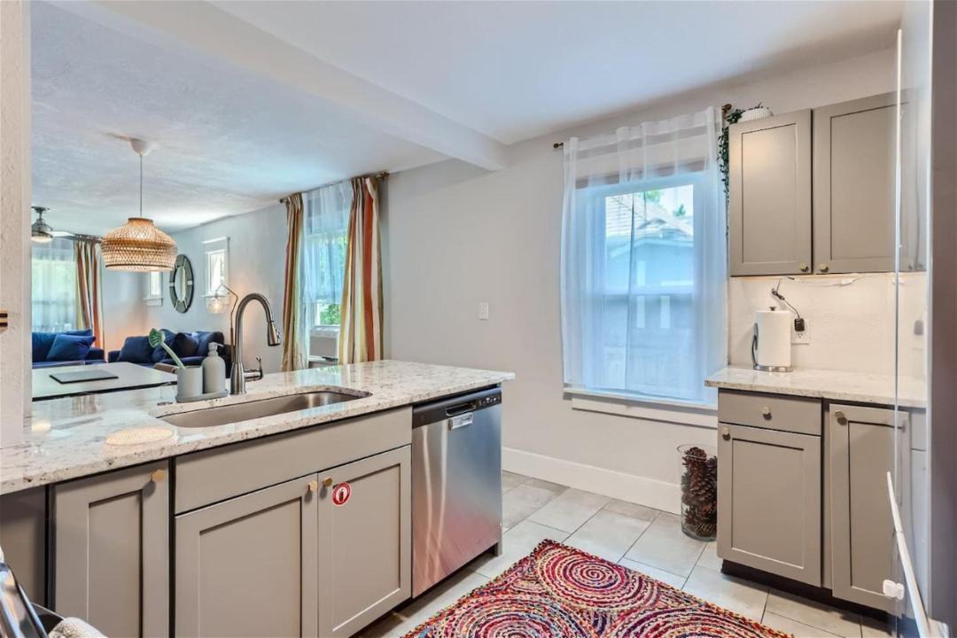 Photo of Kitchen in Englewood