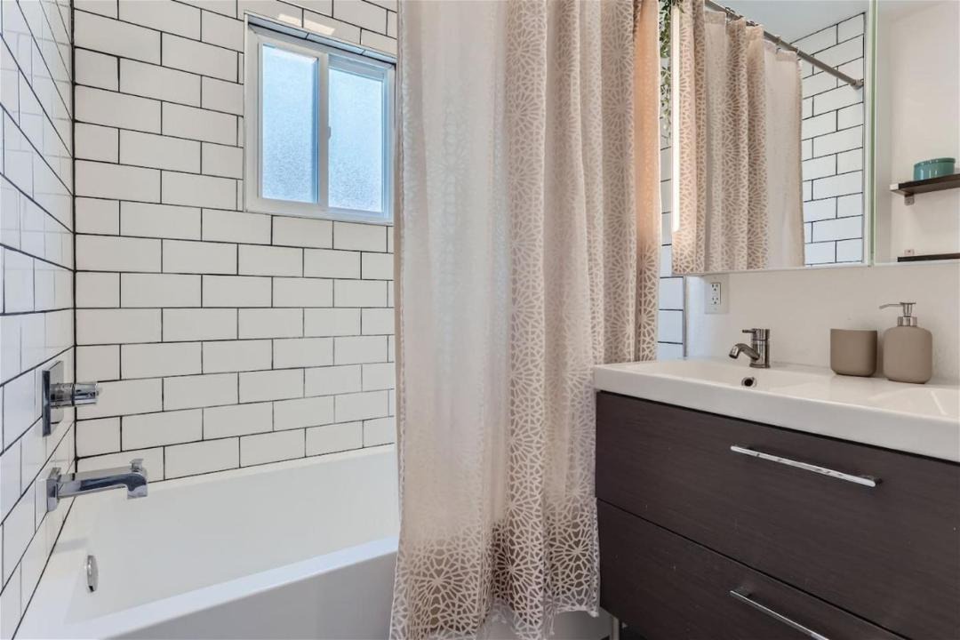 Photo of Bathroom in Englewood