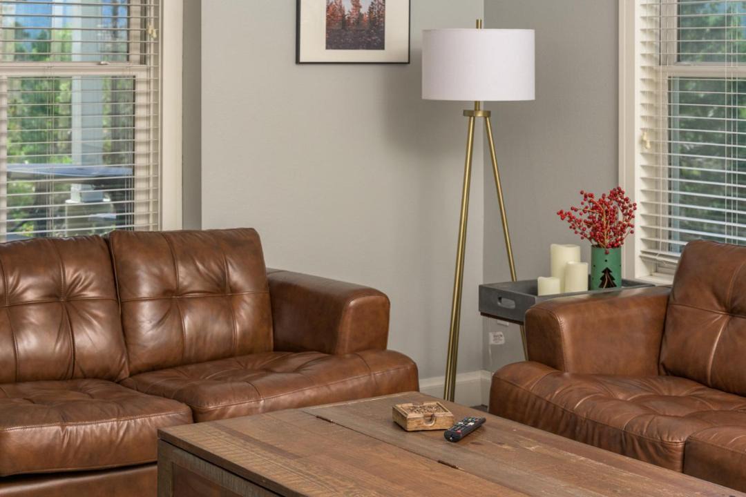 Photo of Livingroom in Black Hawk