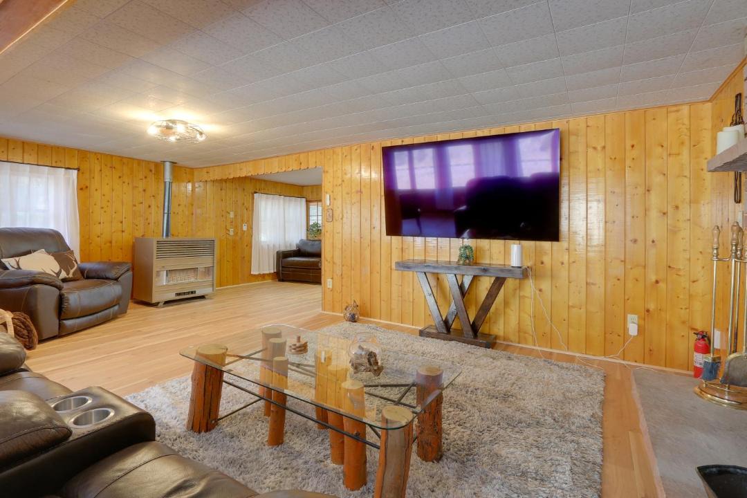 Photo of Livingroom in Drake