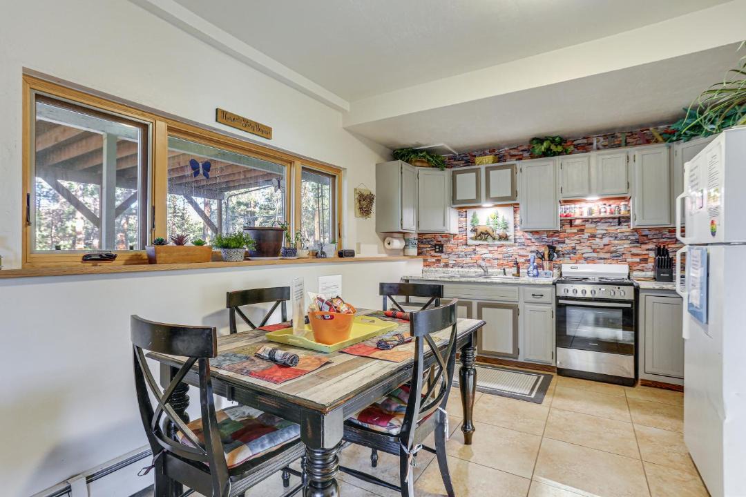 Photo of Kitchen in Pine