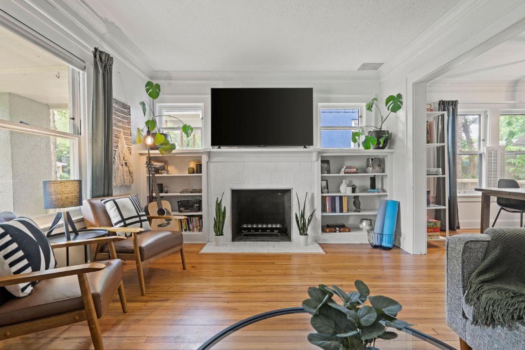 Photo of Livingroom in South Kansas City