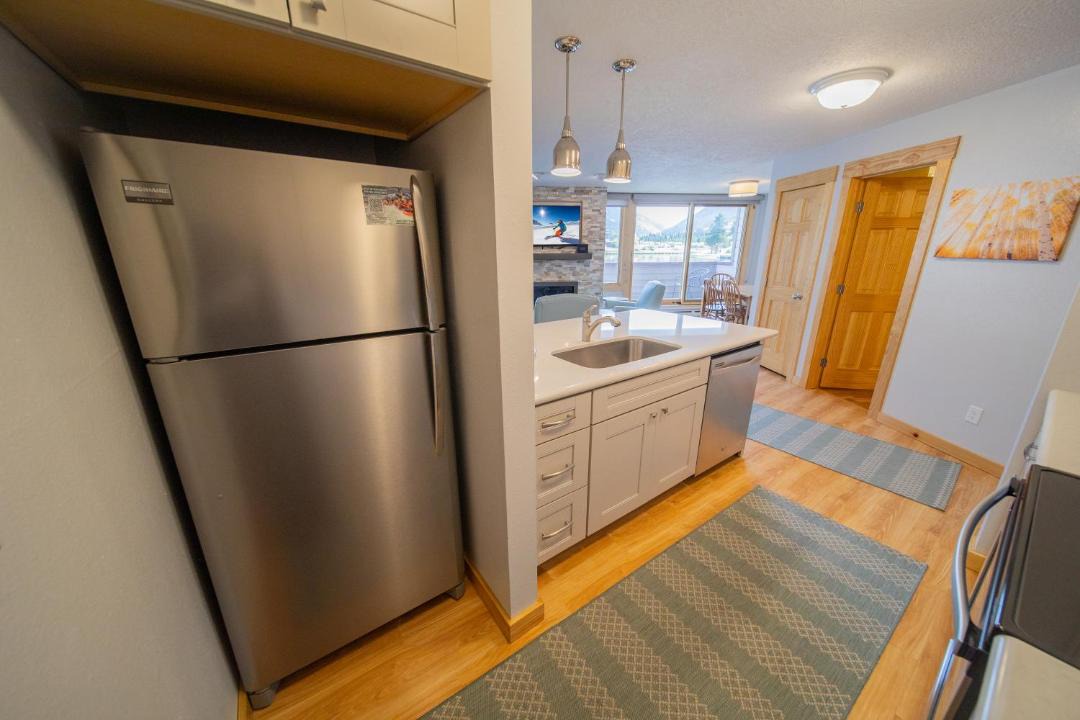 Photo of Kitchen in Lakeside Village