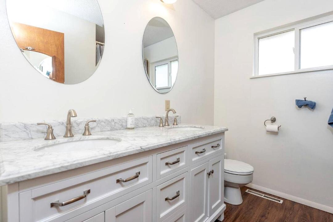 Photo of Bathroom in Lander